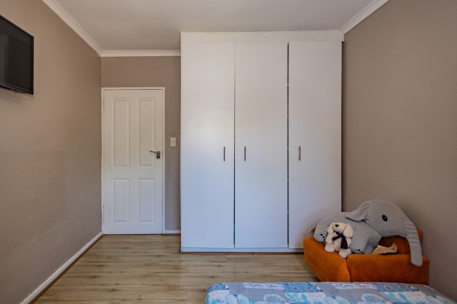 4 Bedroom Property for Sale in Table View Western Cape